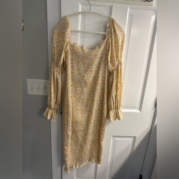 NWT Petal + Pup Leila Dress in Orange - Picture 2 of 3